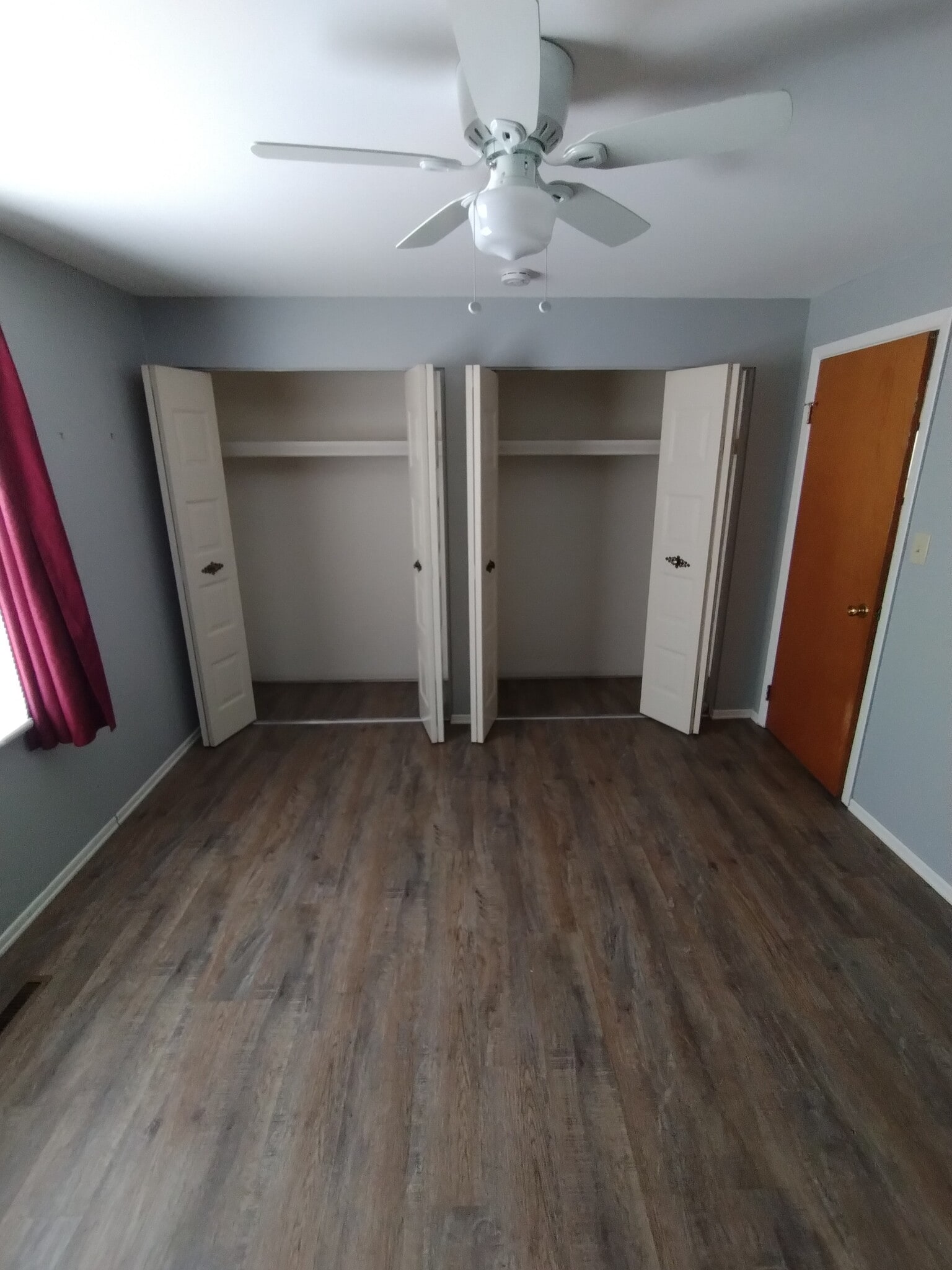 Master bedroom closet area - 8306 Park Rd