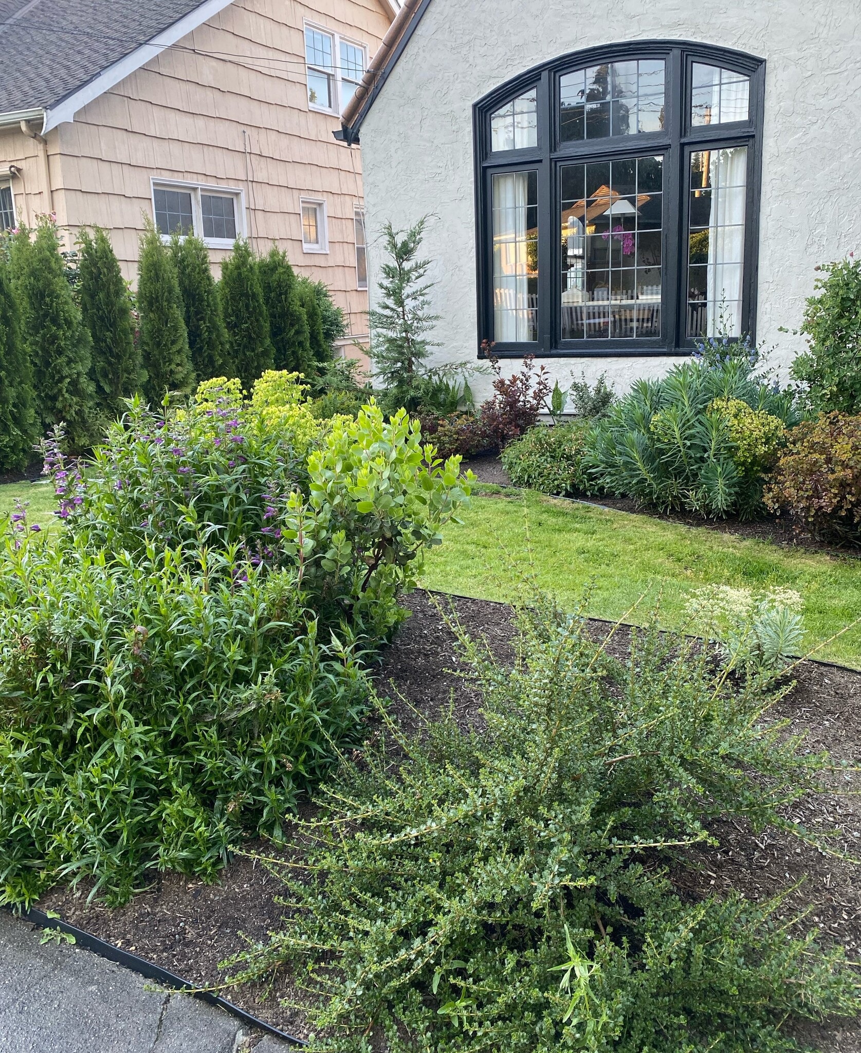 Building Photo - 2216 E Roanoke St