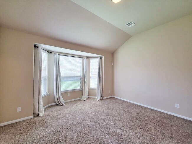 Building Photo - "Charming 3-Bed, 2-Bath Retreat in Humble, TX – Your Perfect Home Awaits on Justin Ridge Ln!"