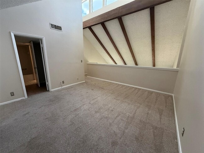 Building Photo - 17 Casa Verde St
