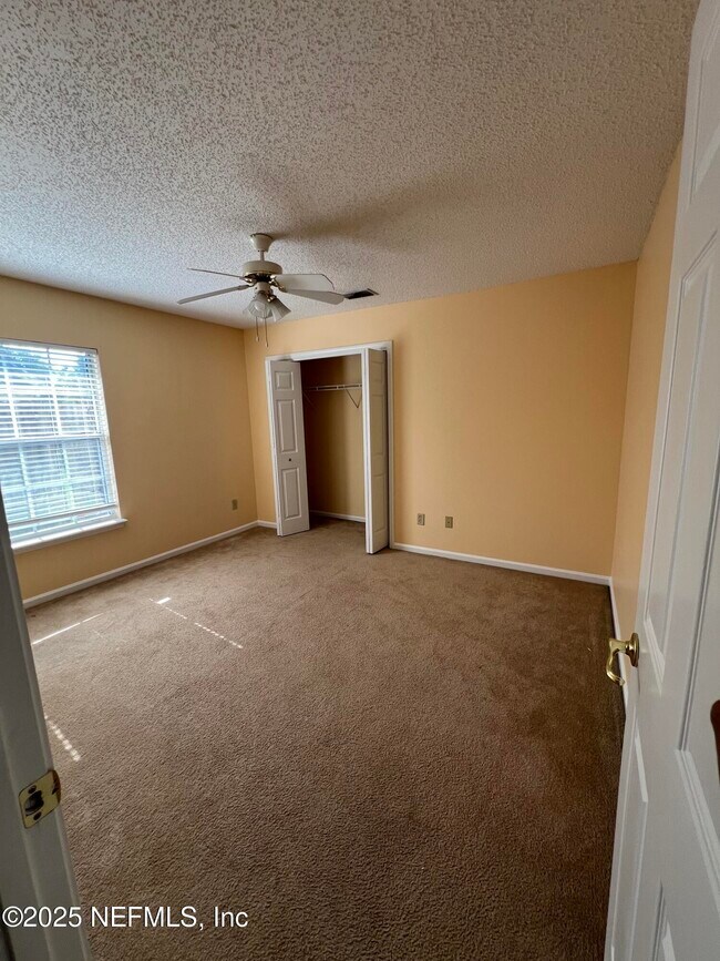 Building Photo - 11940 Canterwood Dr