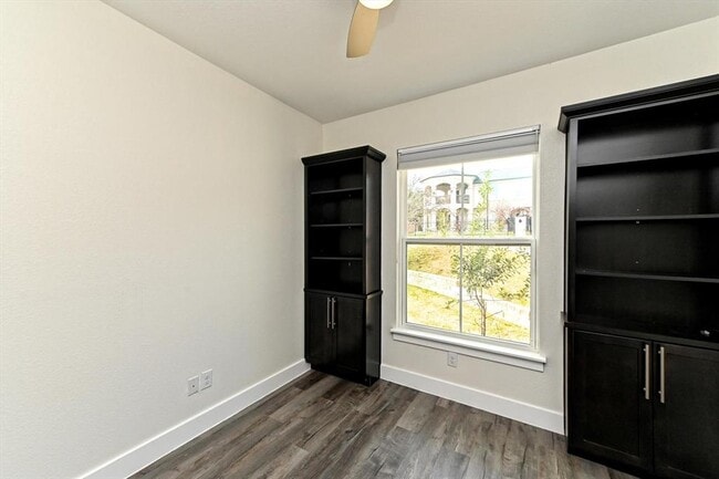 Building Photo - 2903 Davis Cove