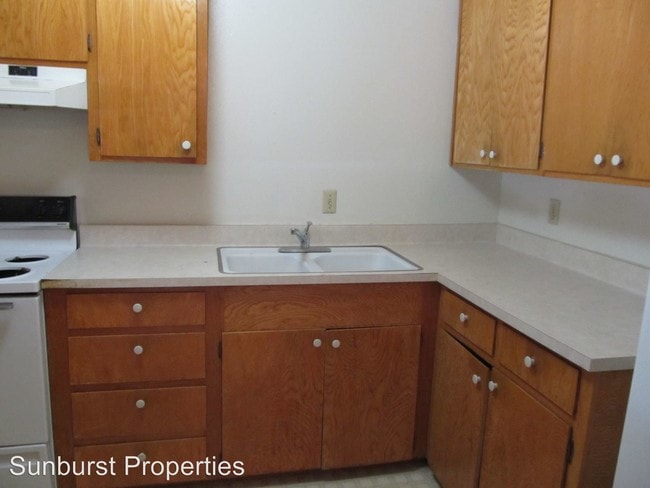 Building Photo - 4525 Pennsylvania Ave