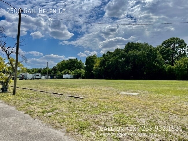 Building Photo - 2500 Gail Helen Ct