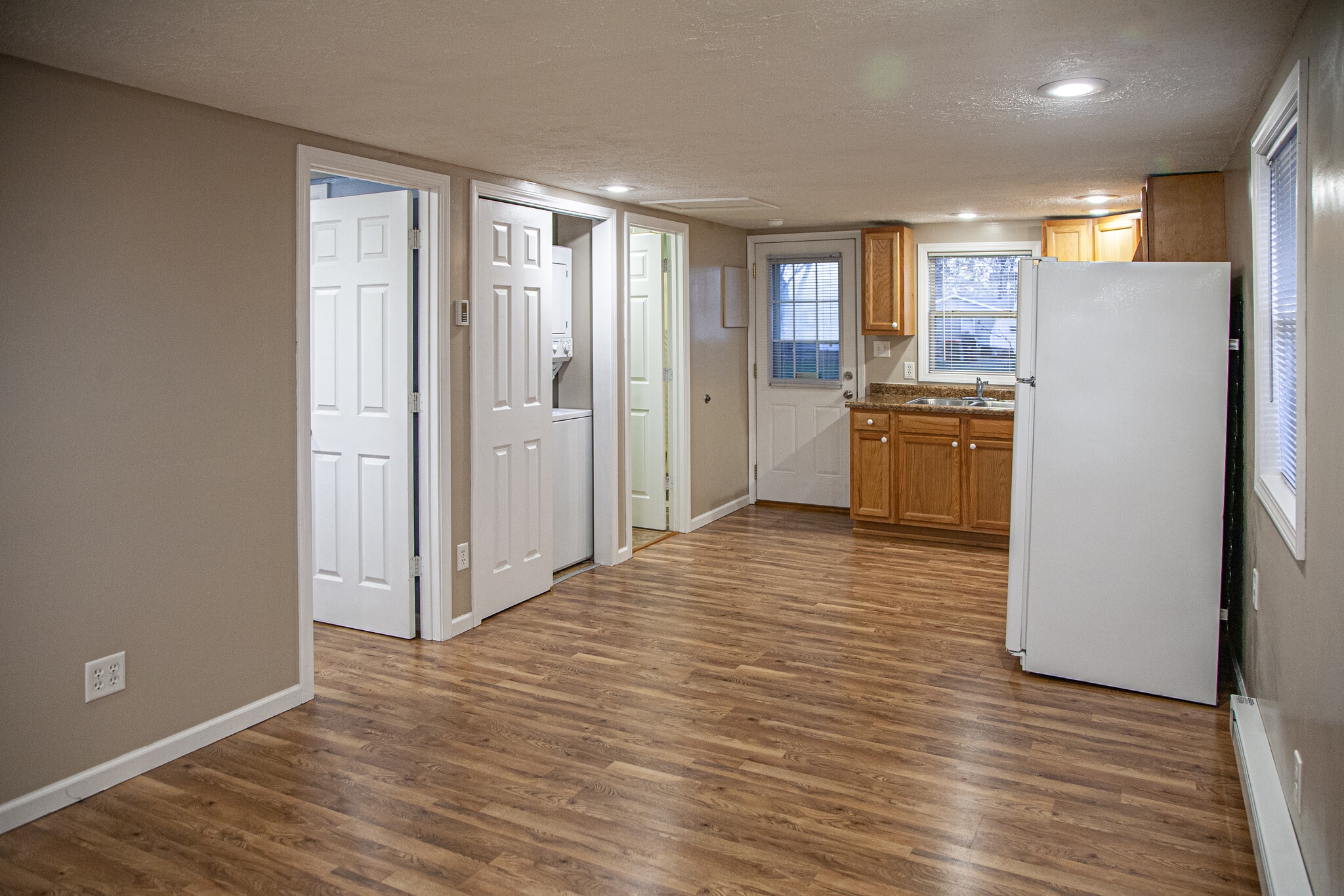 Kitchen/Back Door - 1404 N Kankakee St