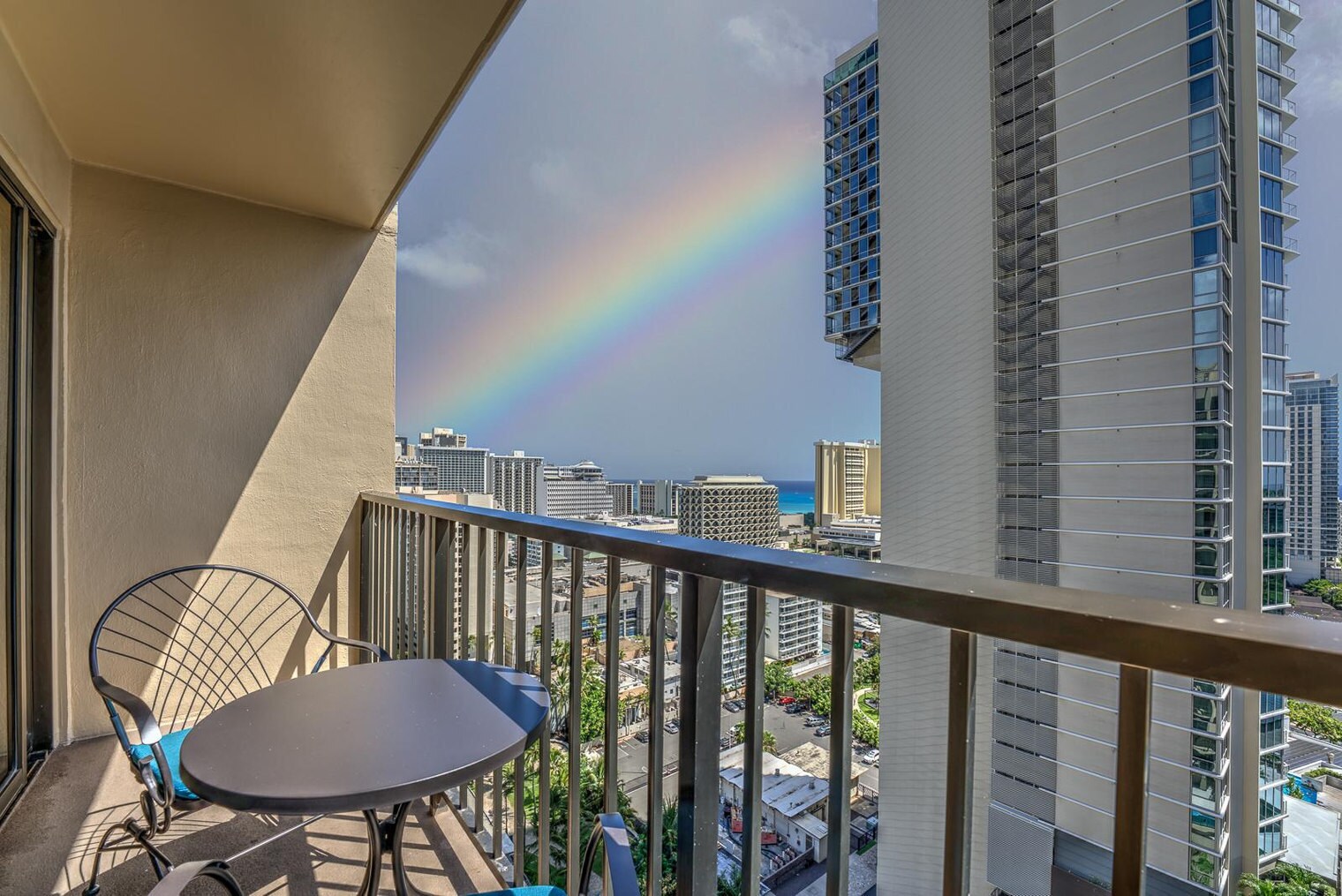 Building Photo - 2140 Kuhio Ave.