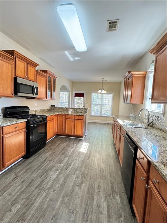 Building Photo - 632 Scenic Creek Dr SW