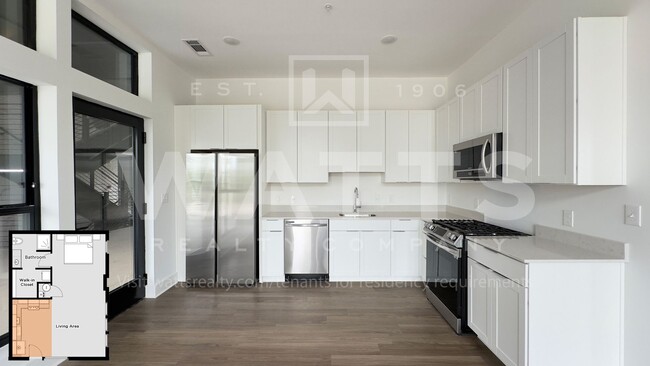 Building Photo - New Studio Apartment in Parkside District