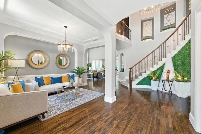 Building Photo - 13401 Mardi Gras Ln