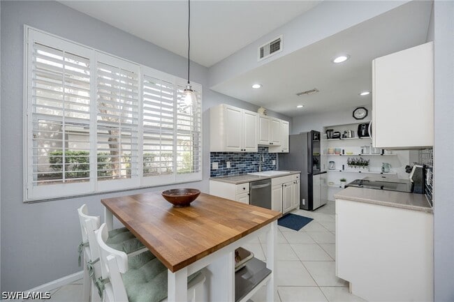 Building Photo - 7098 Pond Cypress Ct