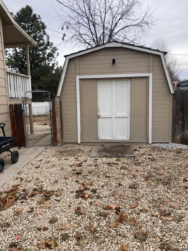 Building Photo - Great 4 bedroom home in Nampa