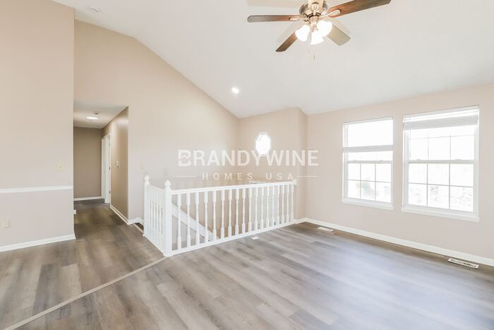 Building Photo - 1626 S Whitney Dr