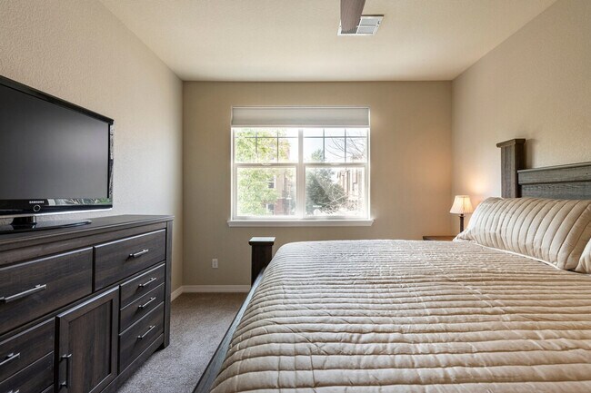 Building Photo - 15460 Canyon Gulch Ln