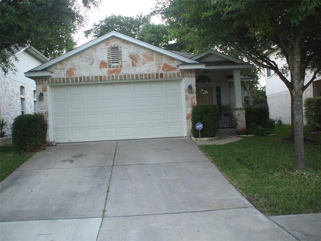 Building Photo - 2408 Wilma Rudolph Rd