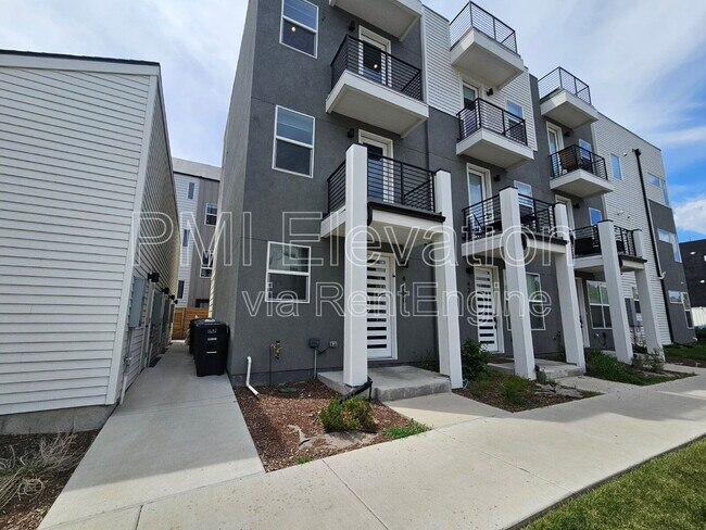 Primary Photo - 4260 W 13th Ave