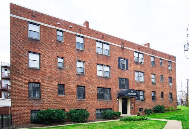 Primary Photo - Lovely 1 BR/1 BA Condo in Brookland!