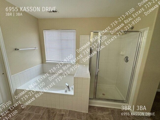Building Photo - 6955 Kasson Dr