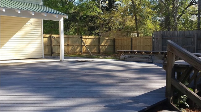 Building Photo - 55 Van Buren St