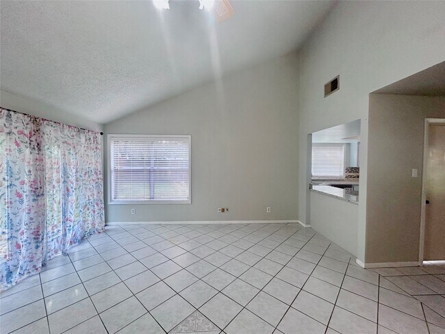 Building Photo - 18519 Sweetjasmine Ln