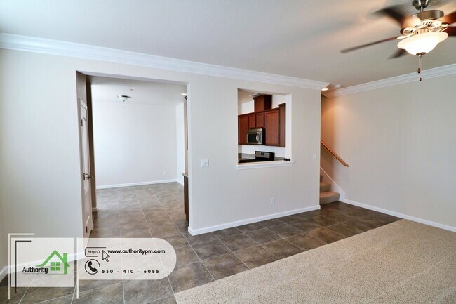 Building Photo - 674 Mission De Oro Dr
