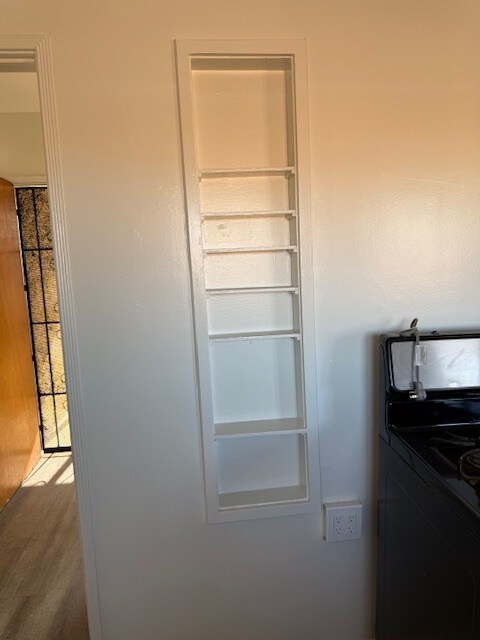 Additional space - 893 W 23rd St
