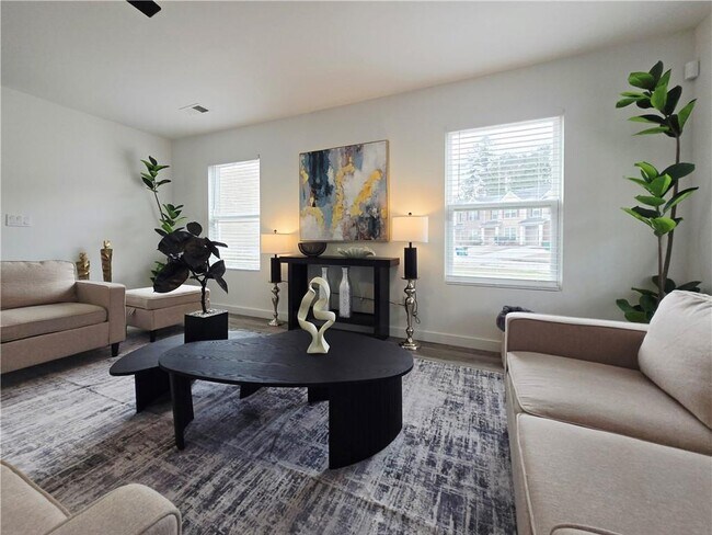Building Photo - 2529 Piering Dr