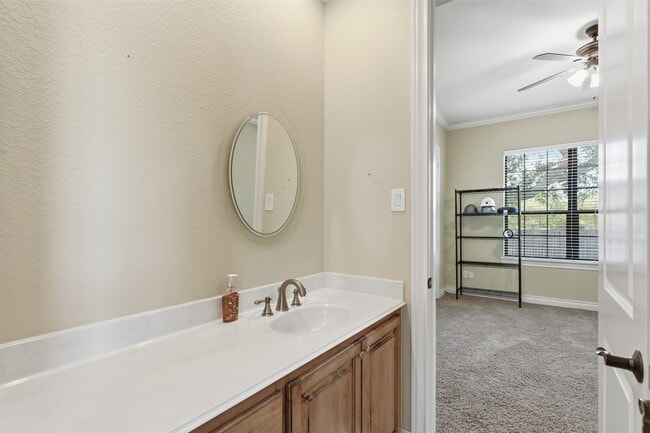 Building Photo - 914 Quintana Roo Pl