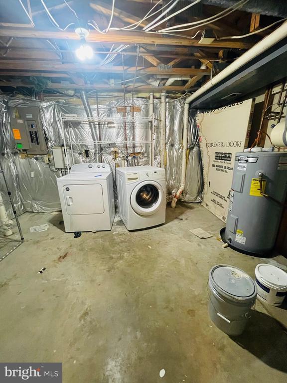 Building Photo - 8545 Black Star Cir