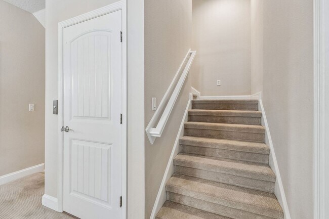 Building Photo - Coastal Luxury Townhome in Gated Amelia Island Community with Elevator & Garage