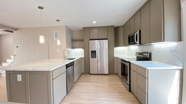 Kitchen - 3525 Routh St