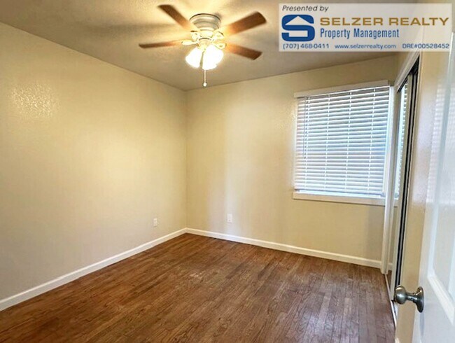 Building Photo - 1068 Alice Ave