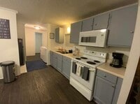 Building Photo - 128 Marsha St