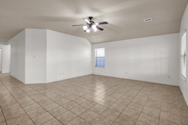 Building Photo - 23310 E Pine Ivy Ln