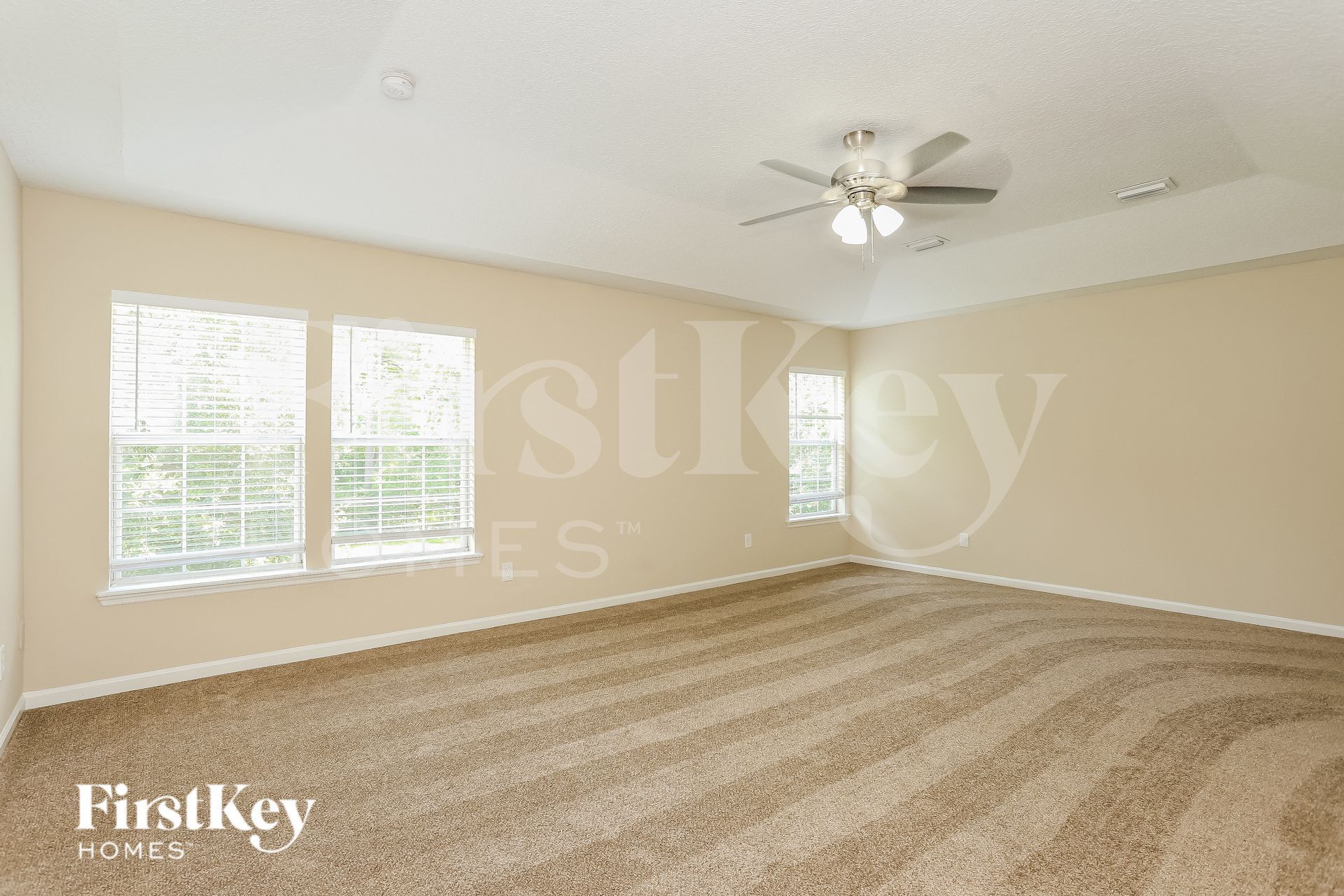 Building Photo - 76164 Tideview Ln