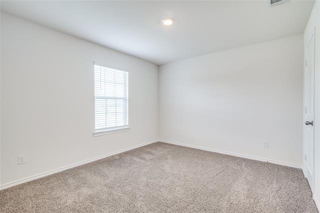 Building Photo - 3032 Zinnia St