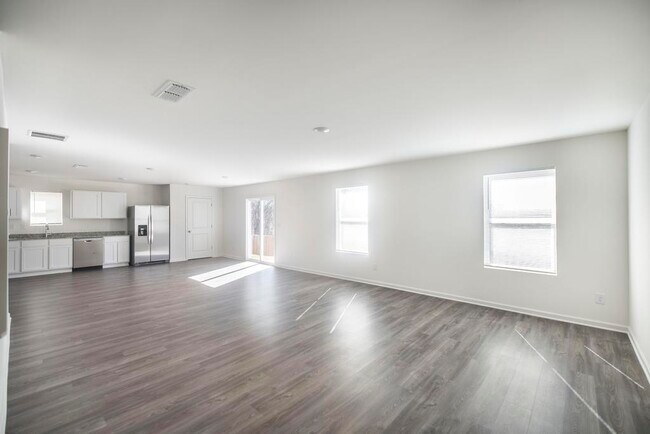 Building Photo - 134 Price Ml Trl