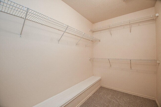 Building Photo - 6626 Barker Bend Ln