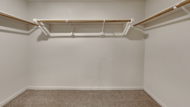 Building Photo - A Very Stunning and Spacious 4 Bedroom 2 Bath Home in Putnam City Schools