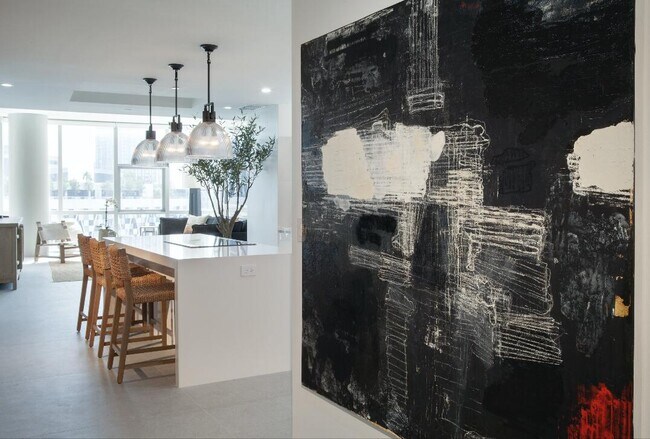 Primary Photo - 851 NE 1st Ave