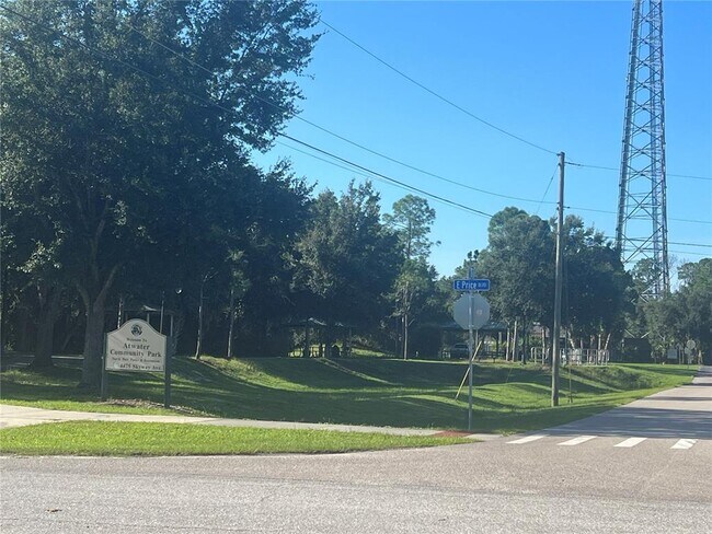 Building Photo - 4110 Polynesia Rd