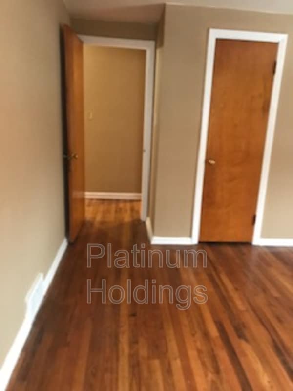 Building Photo - 13790 Cedar Rd