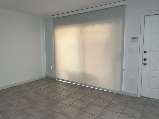 Full privacy when desired - 4580 SW 68th Court Cir