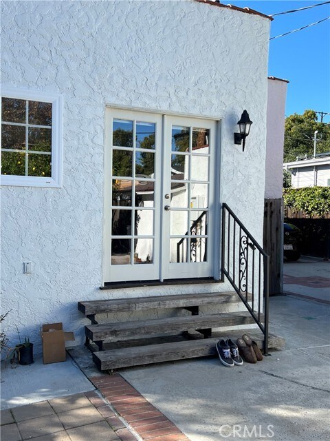 Building Photo - 236 N Myers St
