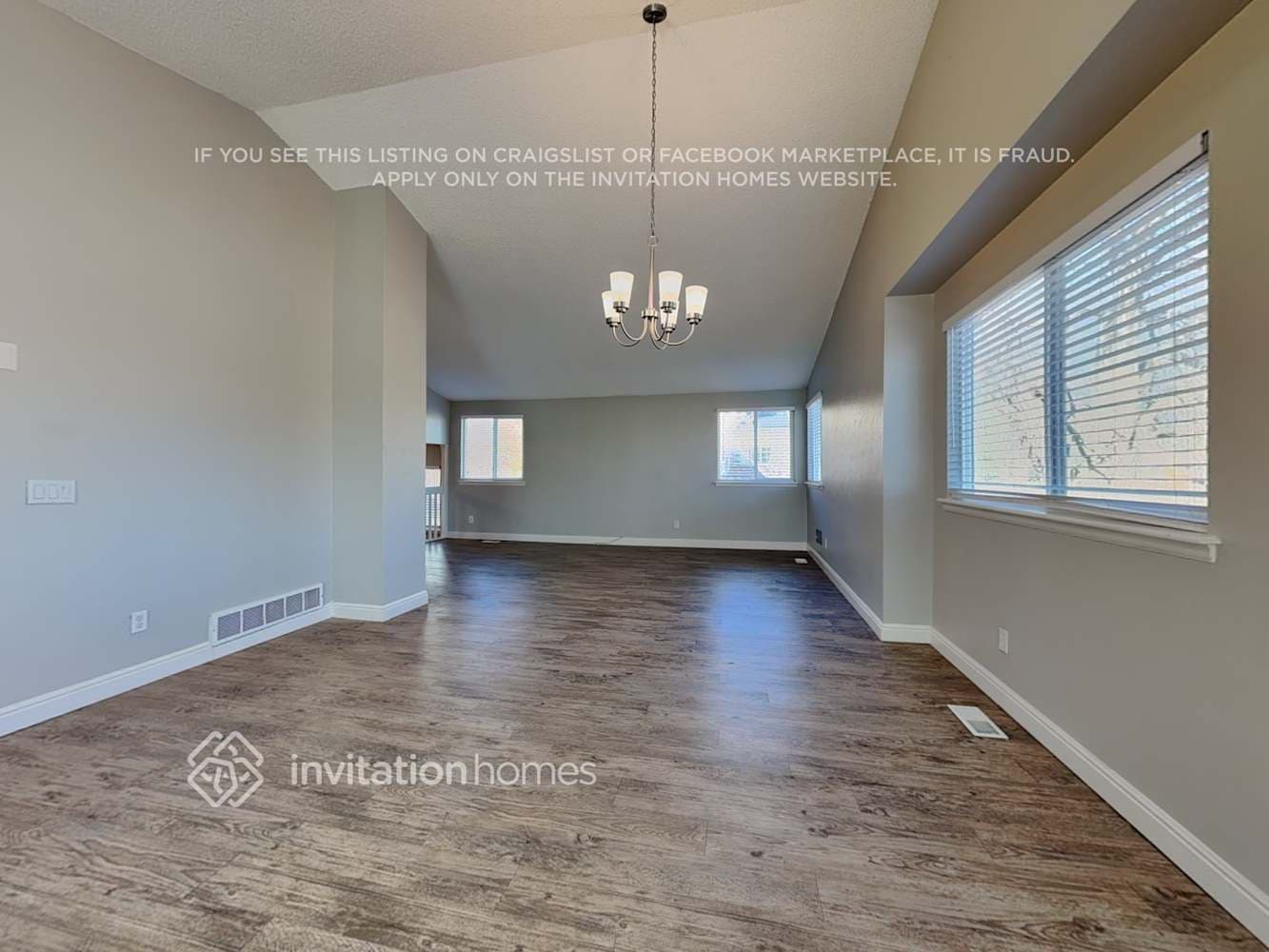 Building Photo - 17293 E Kenyon Dr