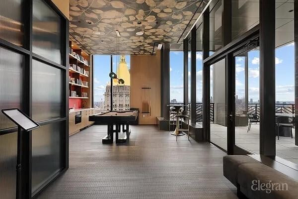 Building Photo - 30 E 29th St