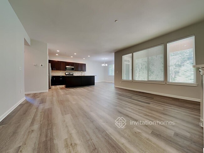 Building Photo - 1821 Cyrene Dr NW