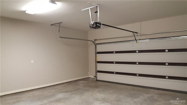Building Photo - 5261 Lost Creek Ln