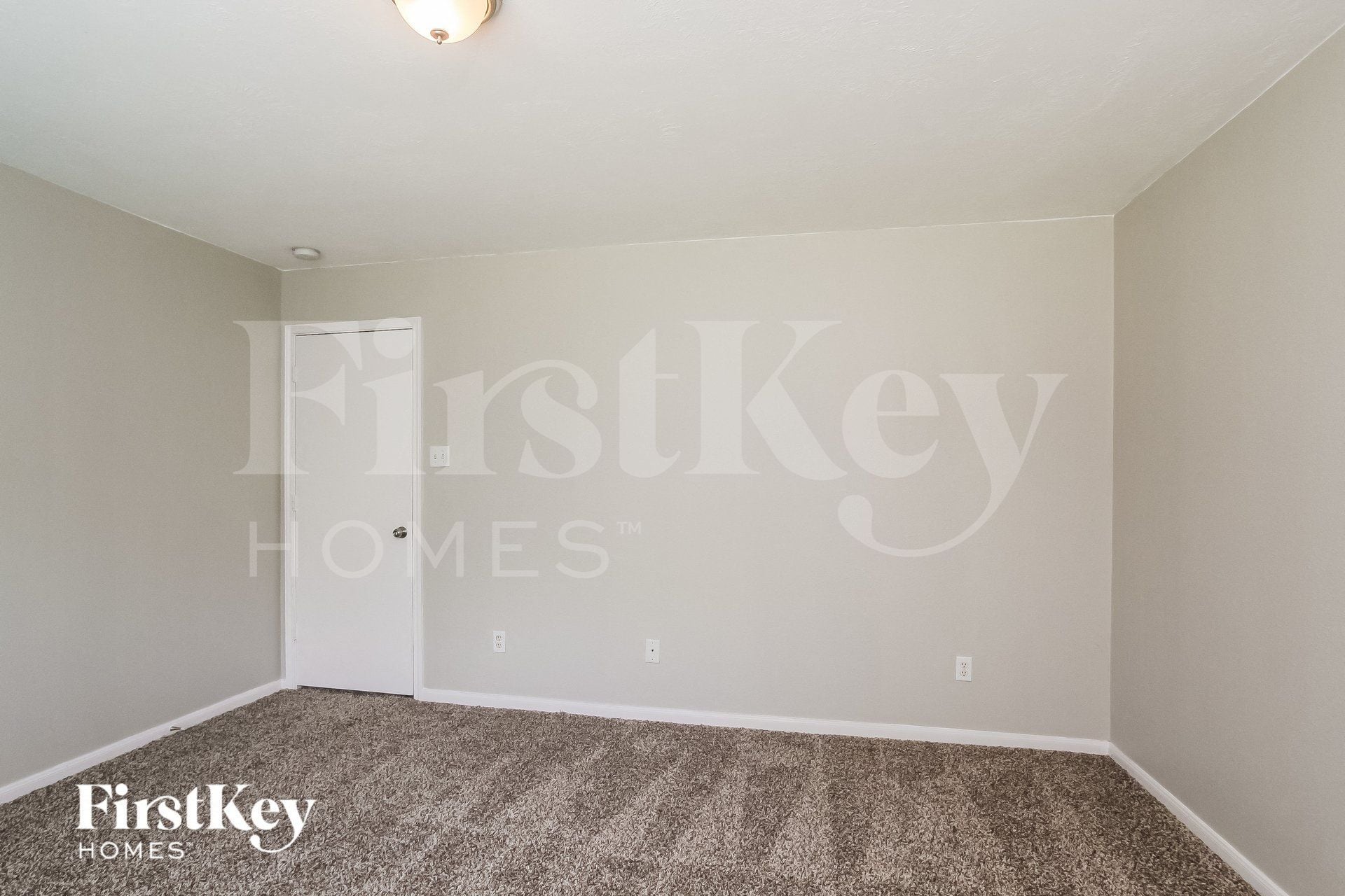 Building Photo - 1910 Emerald Pathway Dr