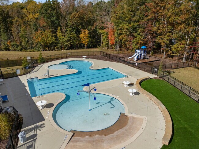 Building Photo - 2815 Carbondale Ct