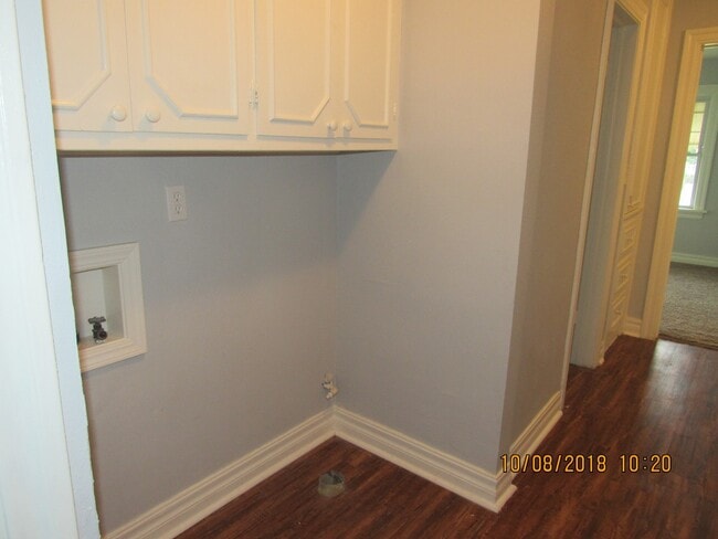 Building Photo - Beautiful Liberty Heights Area